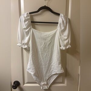 NWOT White Puff Sleeve Bodysuit